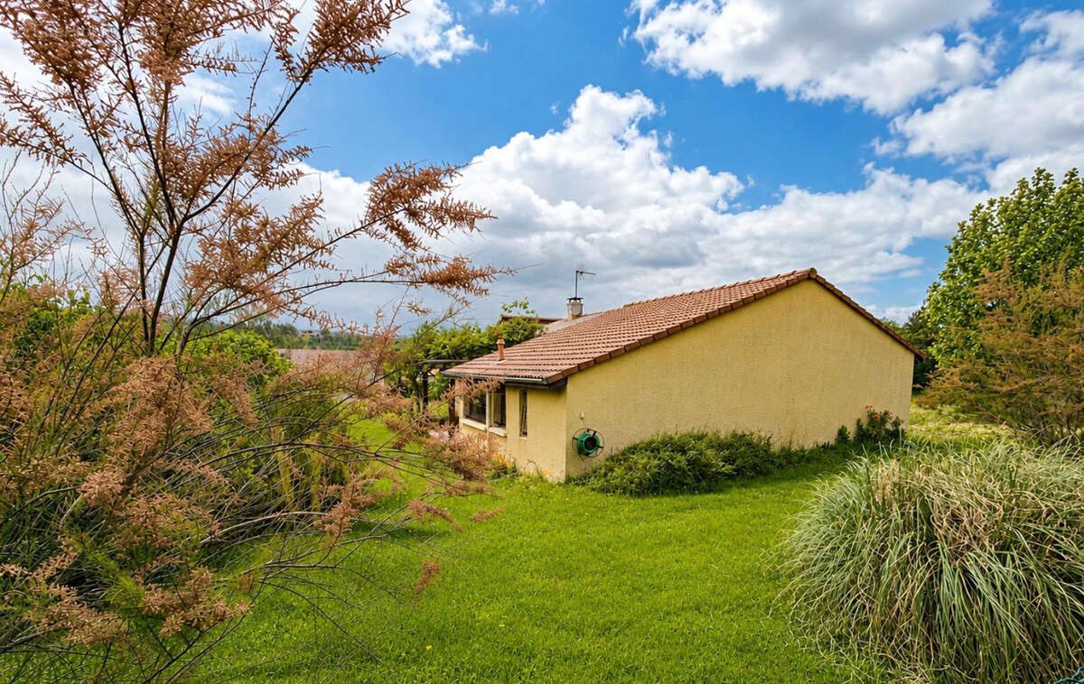 Exclusivité Villa d'architecte   Élégance, volumes et cadre privilégié - photo 3