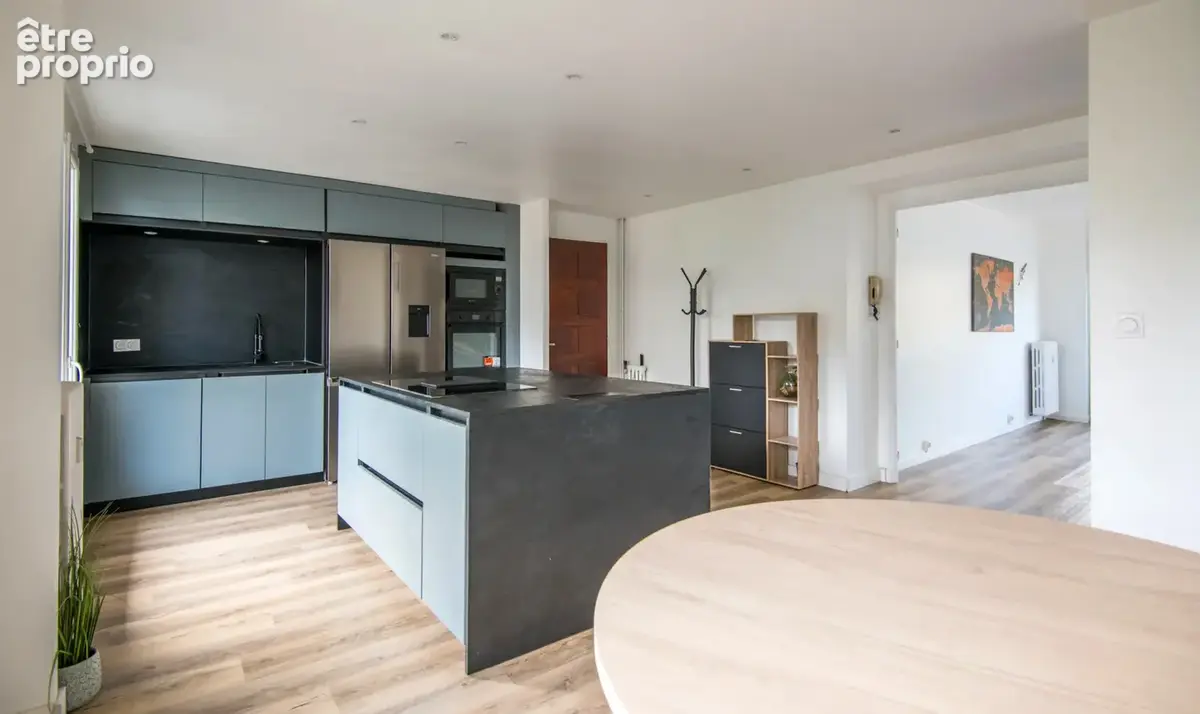 Appartement Rodez T3 76.48 m2 balcons, cave... - photo 2
