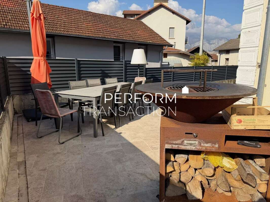 Maison à VILLARD-BONNOT