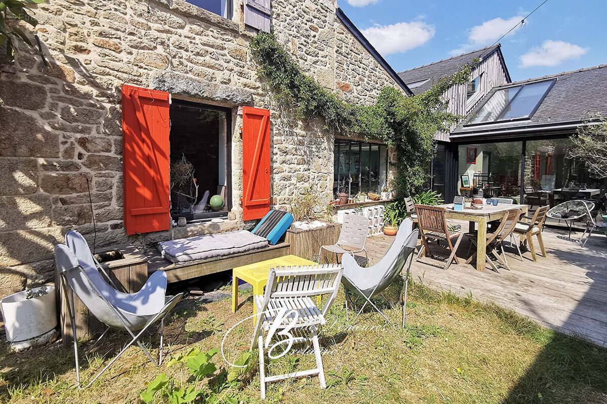 Maison à PLOUHARNEL