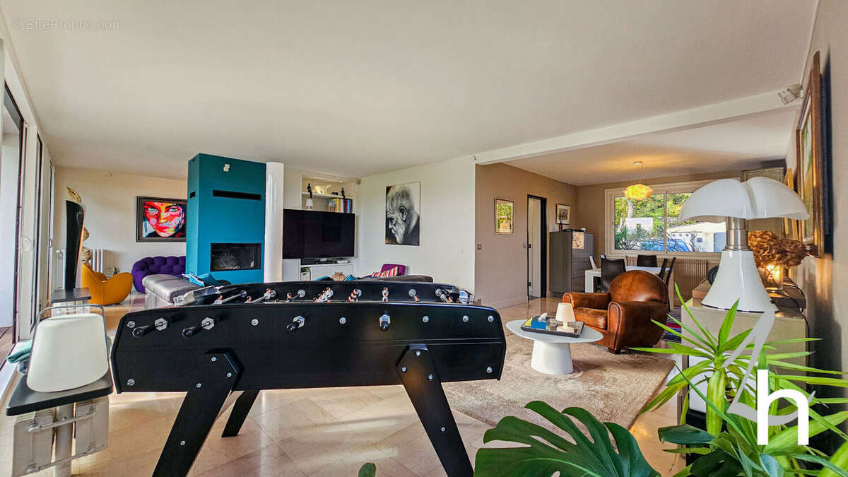 Maison à BRETTEVILLE-SUR-ODON