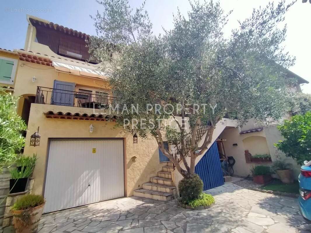 Maison à PEYMEINADE