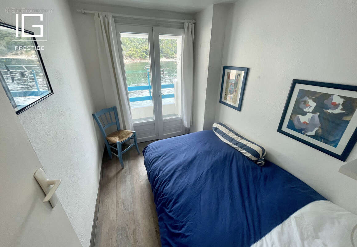 Maison de pecheurs les pieds dans l'eau - photo 11