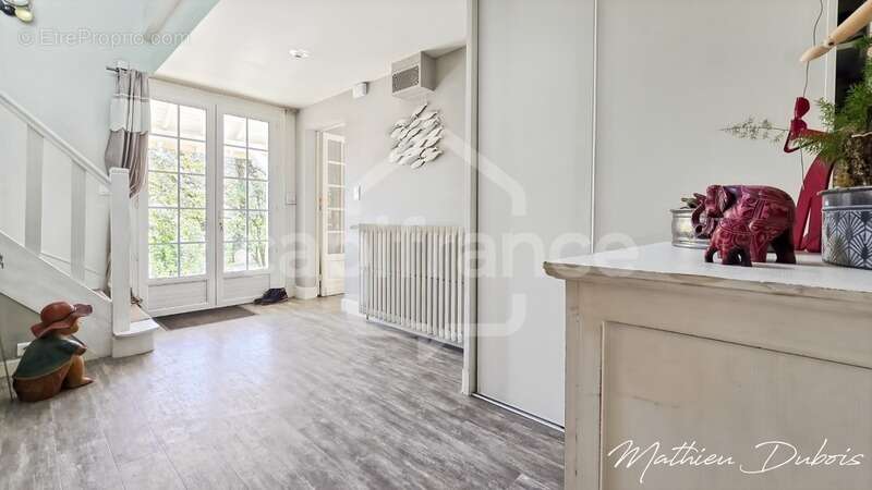 Maison à COULOUNIEIX-CHAMIERS