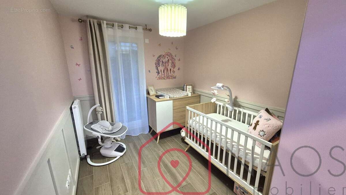 Appartement à LE PLESSIS-ROBINSON