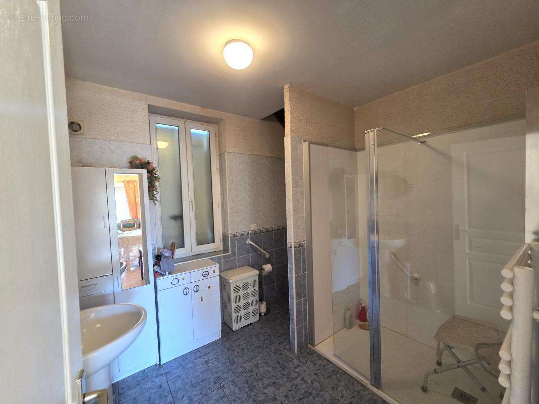 Maison à NEZIGNAN-L&#039;EVEQUE