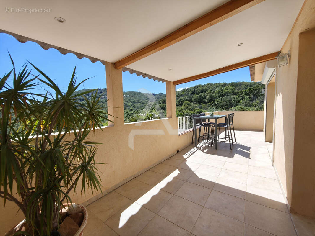 Maison à PORTO-VECCHIO