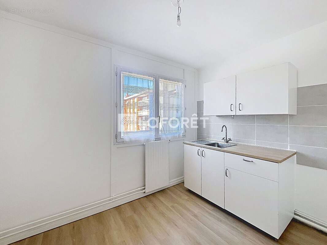 Appartement Vitry-sur-Seine 1 pièce 31.68m2 - photo 7