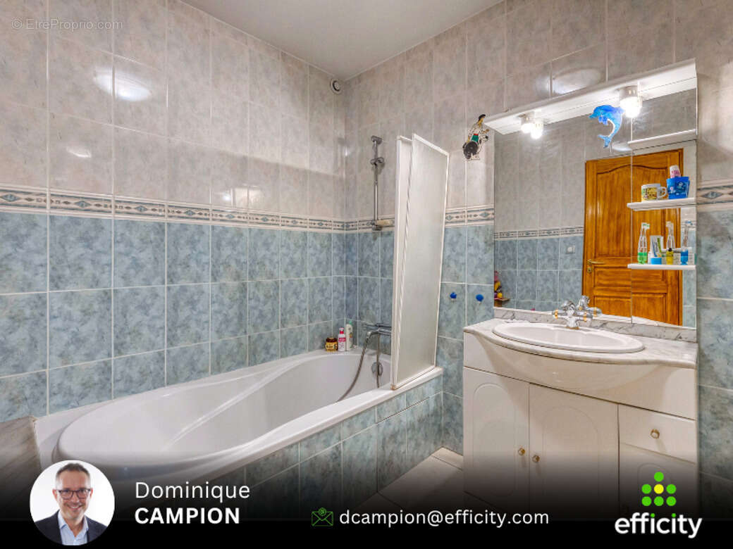 Maison 182 m² à Vif  - photo 17