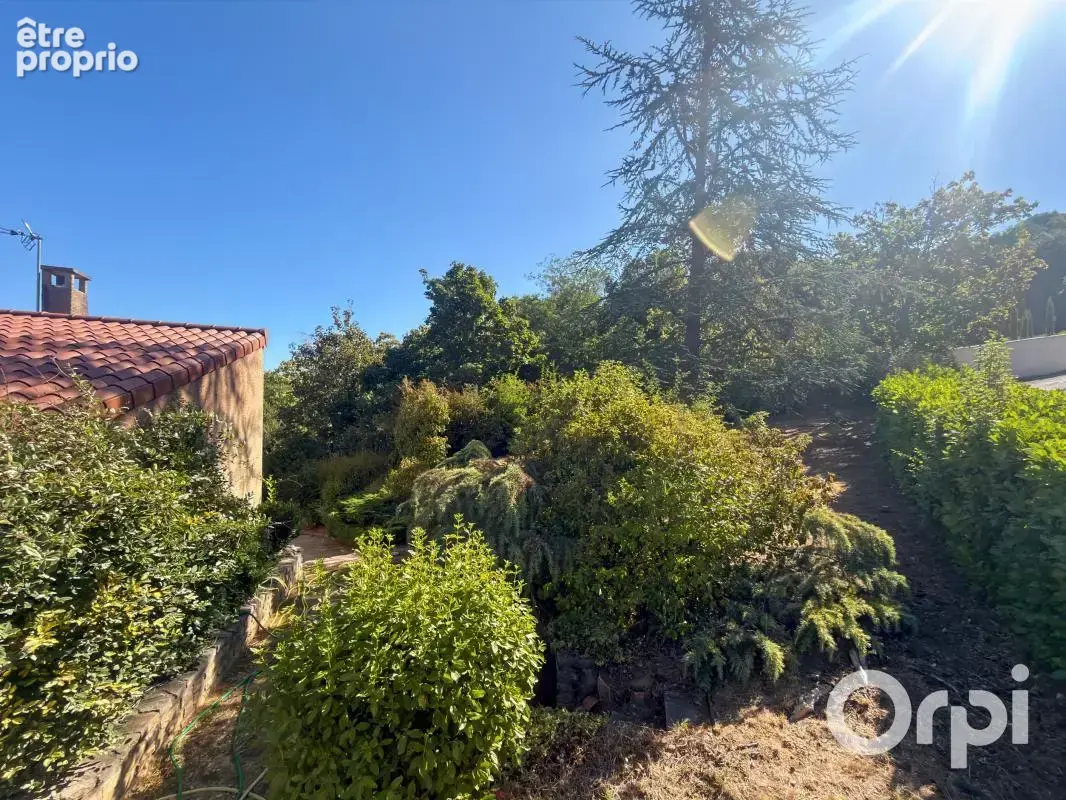 Saint-Péray — Maison familiale de 142 m² avec grand terrain - photo 29