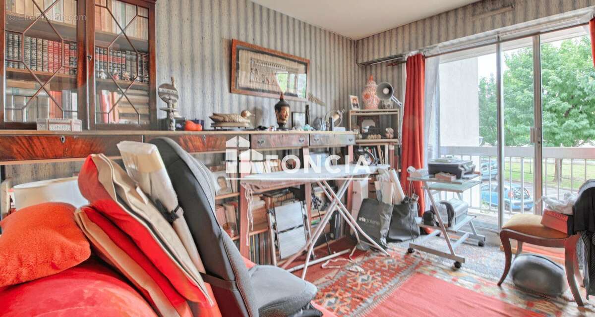 Appartement à MAISONS-ALFORT