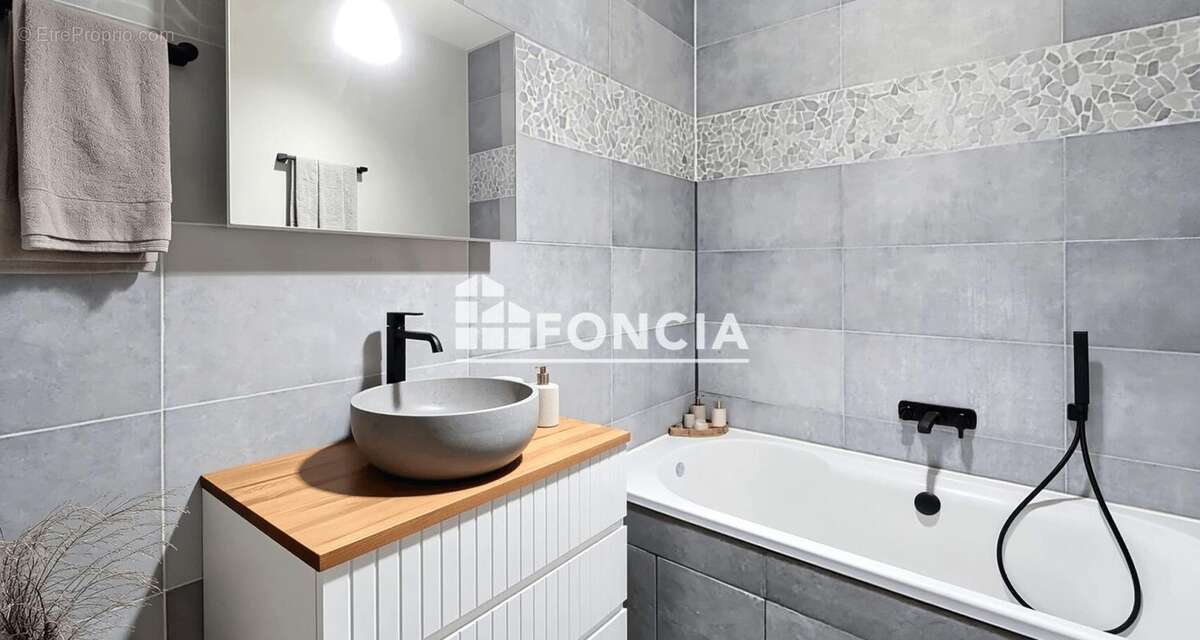 Appartement à ROSNY-SOUS-BOIS