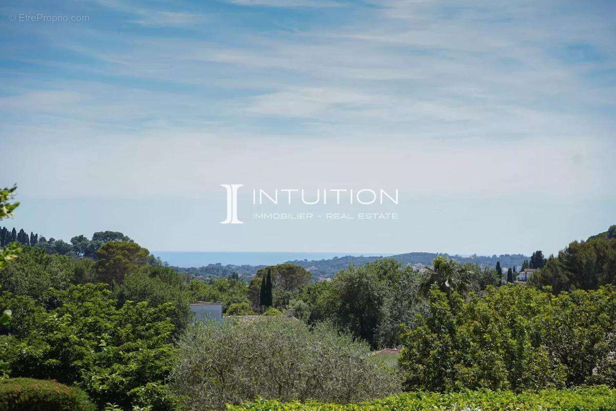 Mougins - Les Colles : Propriété de prestige avec vue panoramique sur le village - photo 41