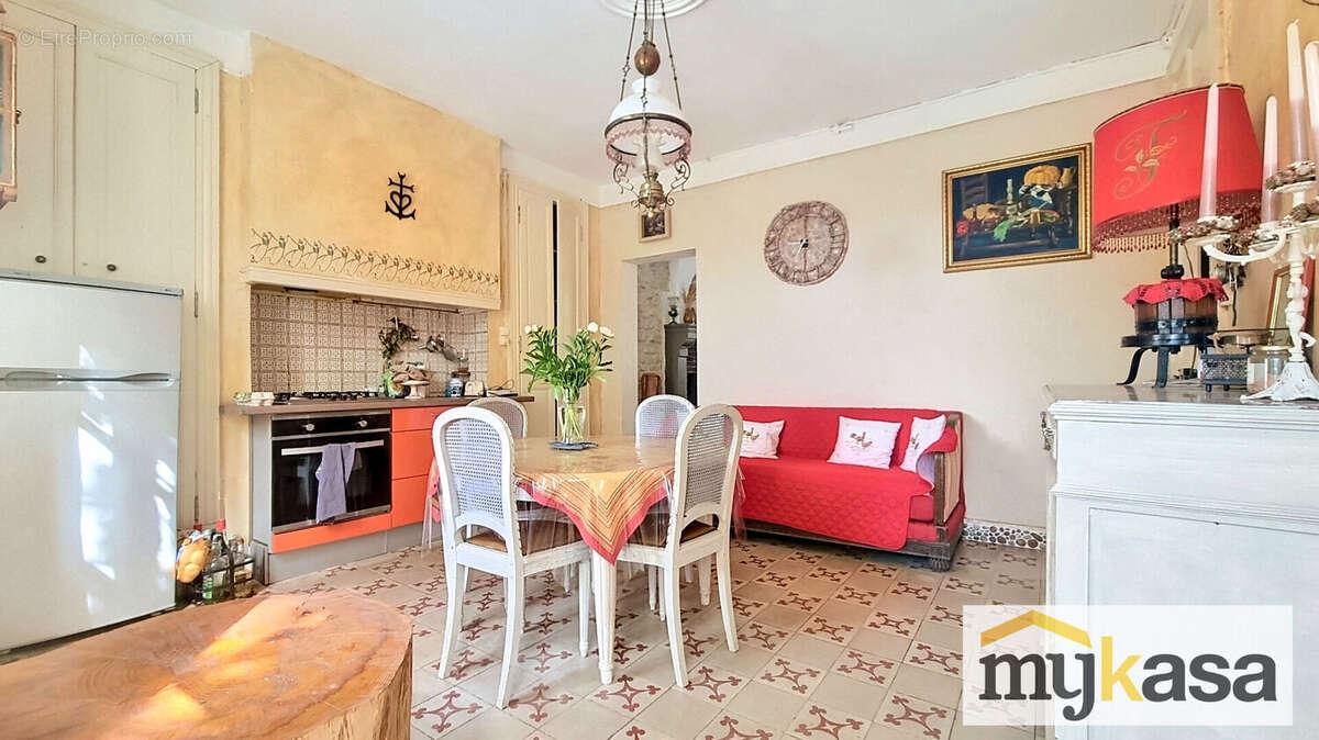 Maison à SAINT-REMY-DE-PROVENCE