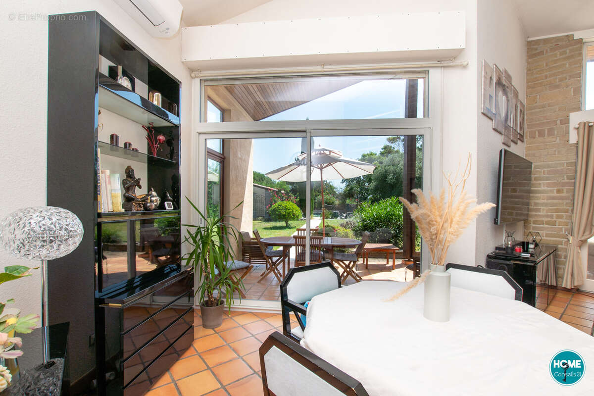 Maison à LABARTHE-SUR-LEZE