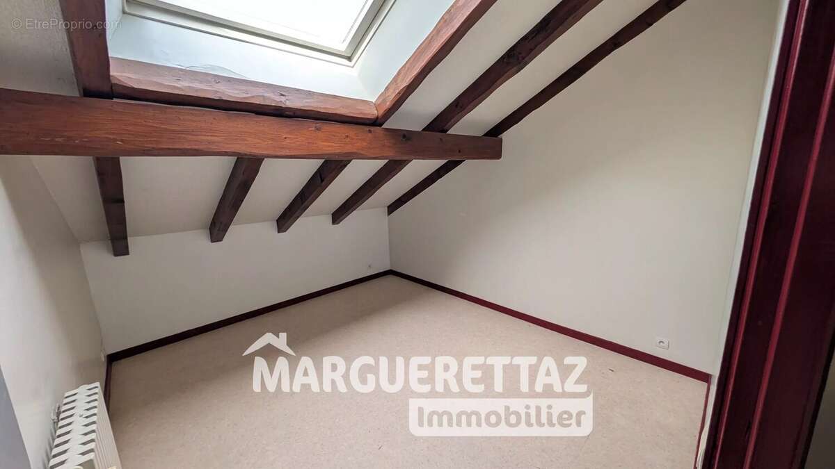 Appartement à SAINT-JEOIRE