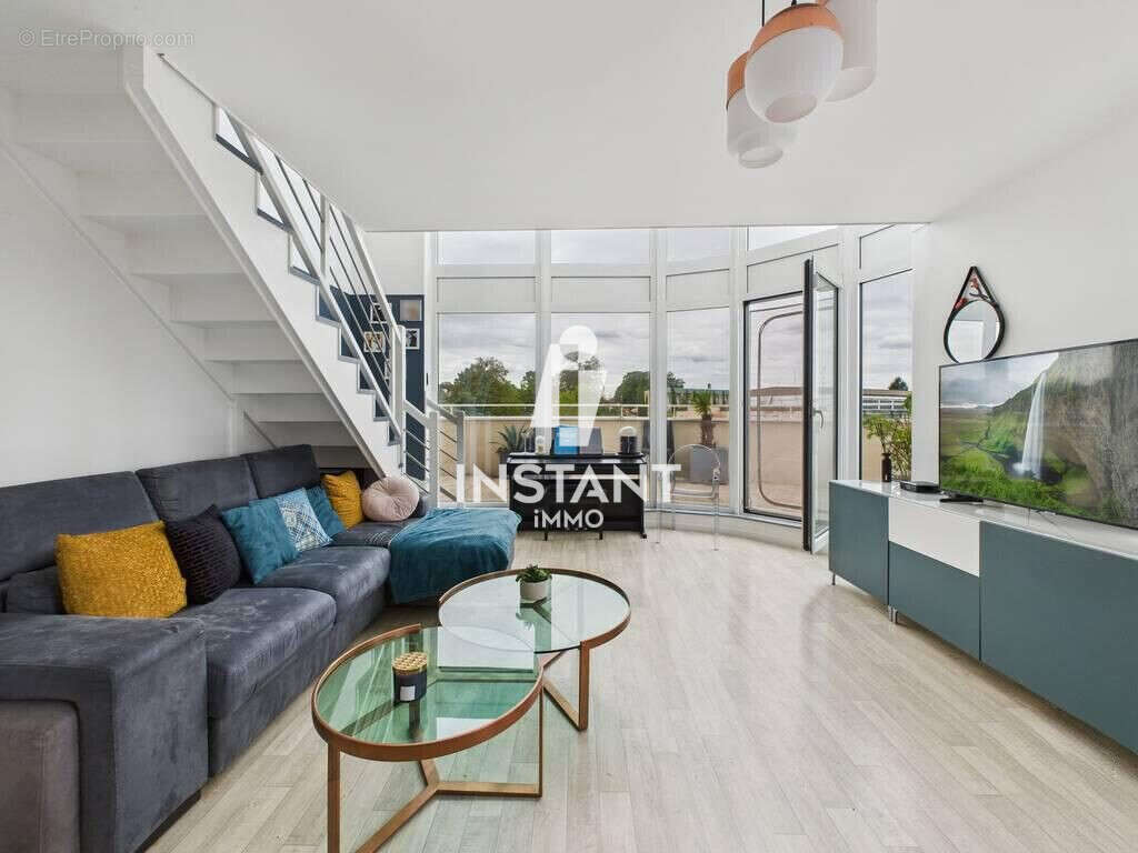 Appartement à VILLENEUVE-LE-ROI