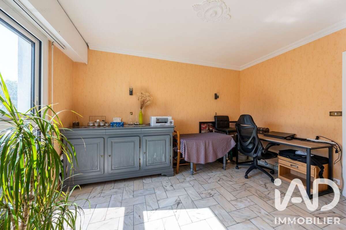 Appartement 84 m² à Chevilly-Larue  - photo 7