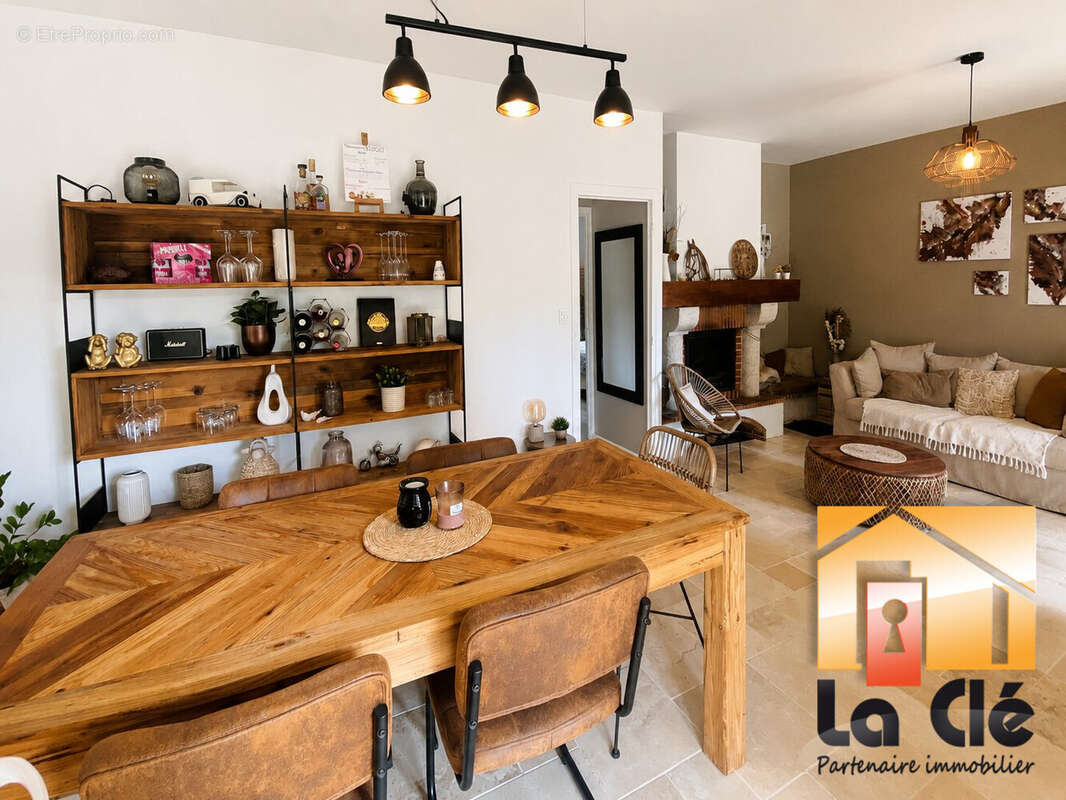 Maison 113 m² à Colayrac-Saint-Cirq  - photo 6