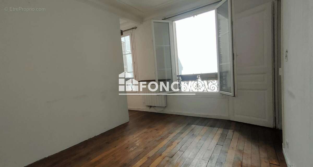 2 pièces avec potentiel, dans un bel immeuble ancien ! - photo 8