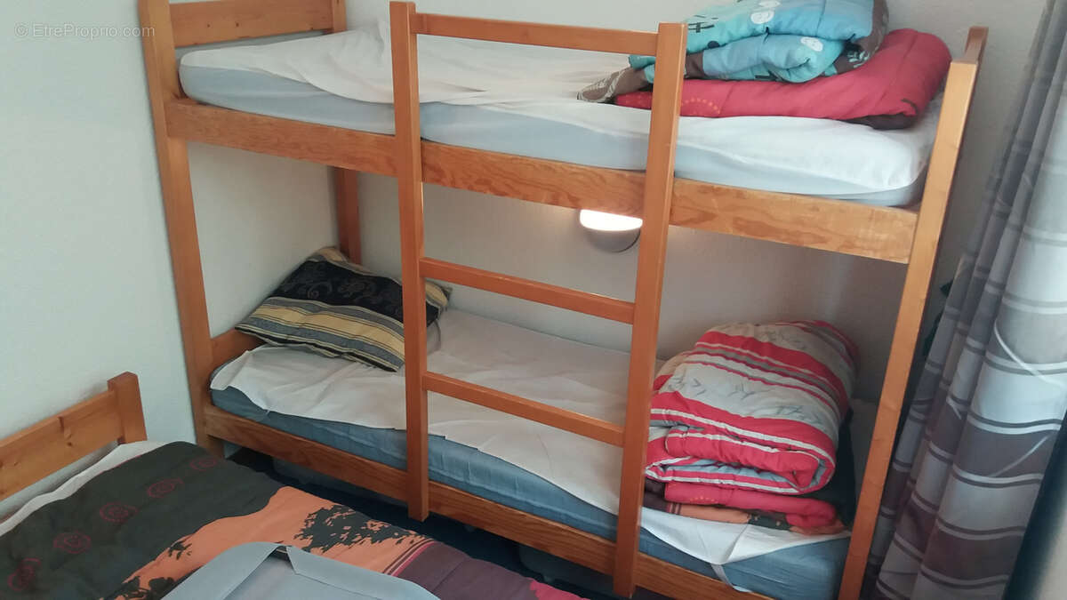Appartement à AVRIEUX