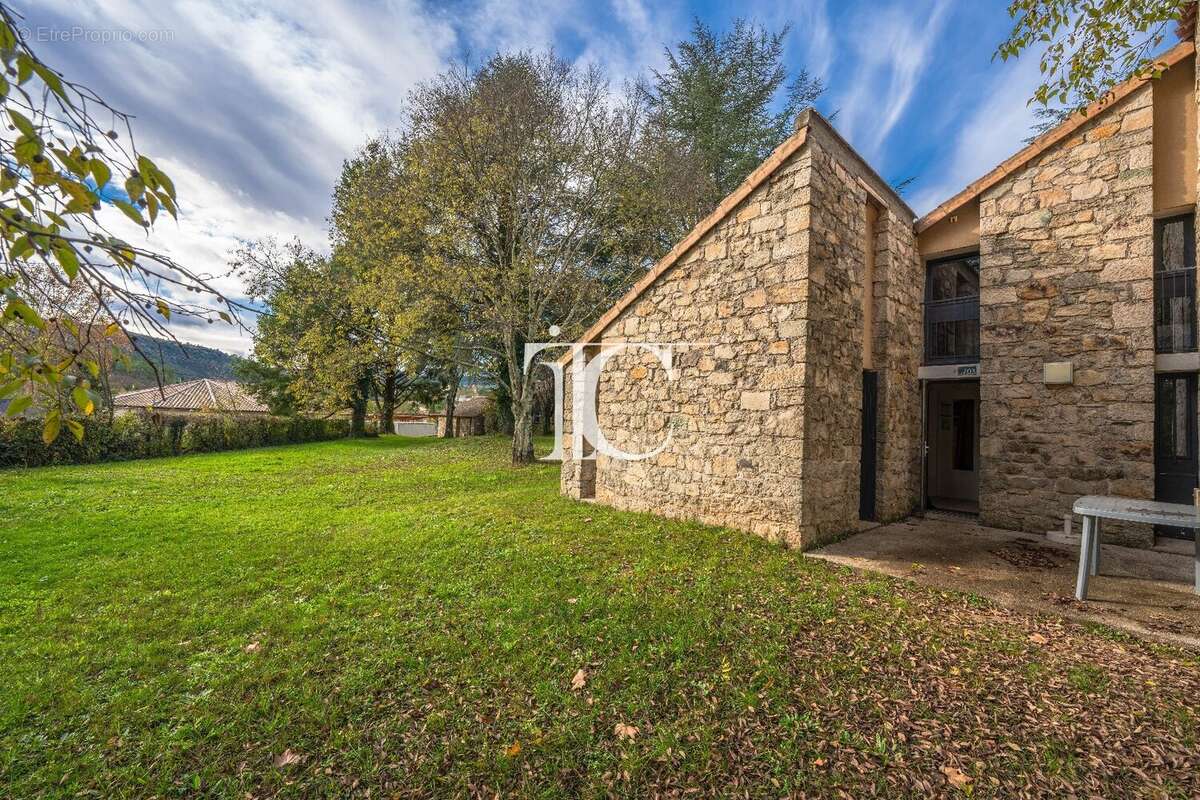 Appartement à CHAMBONAS