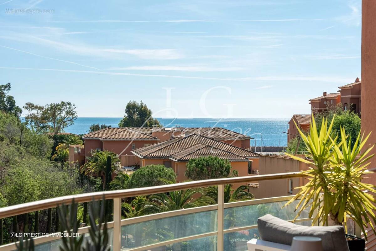 Appartement à THEOULE-SUR-MER