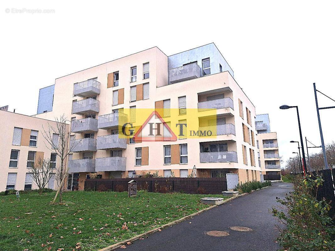 Appartement à BONNEUIL-SUR-MARNE