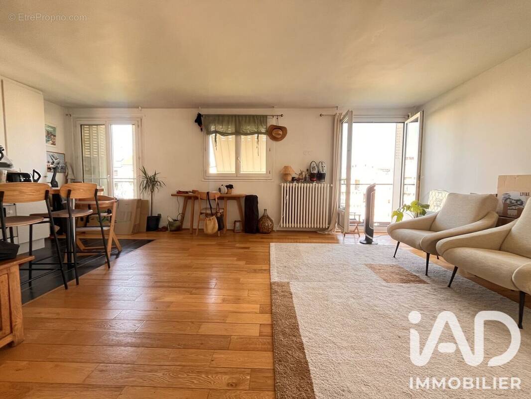 Photo 1 - Appartement à CLICHY