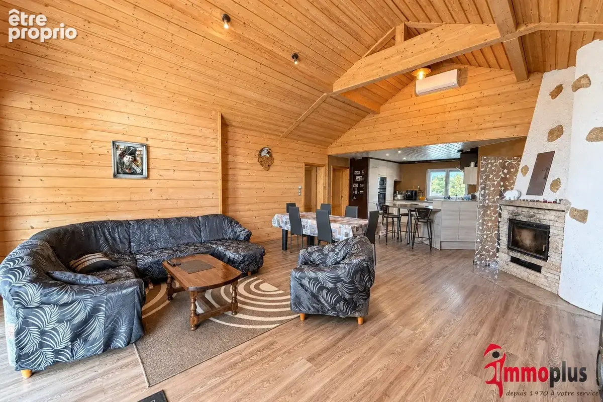 Un bien atypique aux allures de chalet, au cœur de Hombourg ! - photo 6