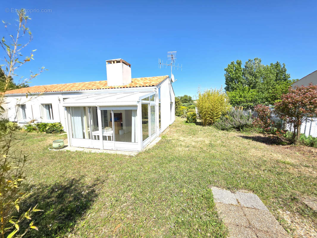 Maison à LA BREE-LES-BAINS
