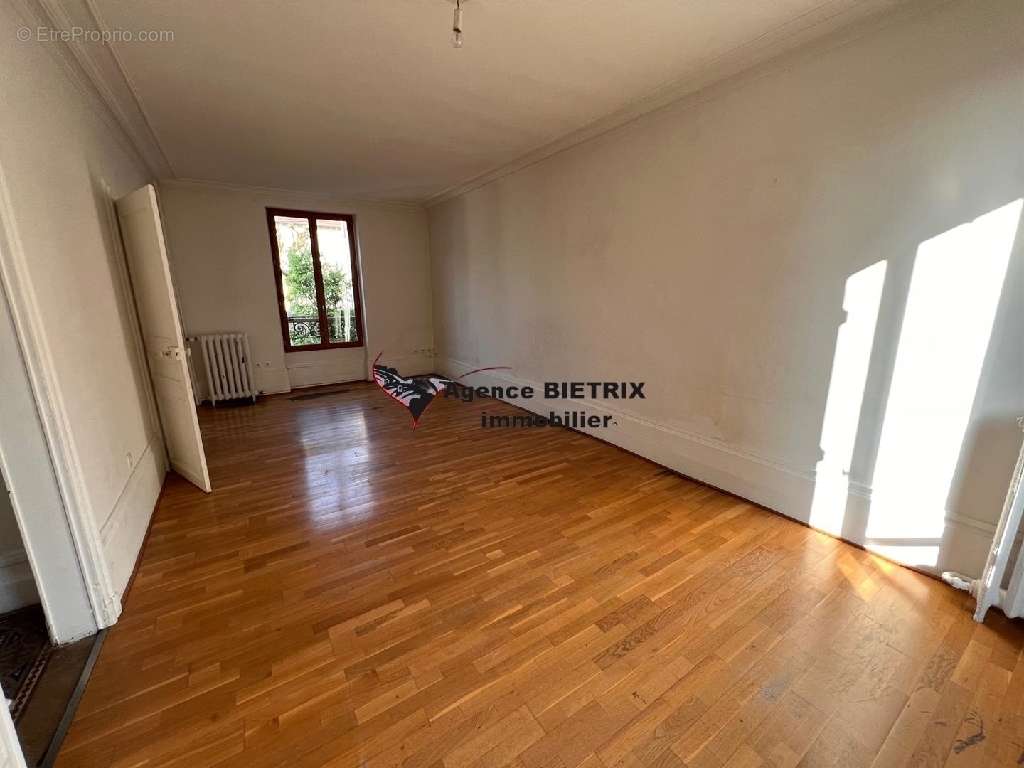 Maison à L'ISLE-ADAM