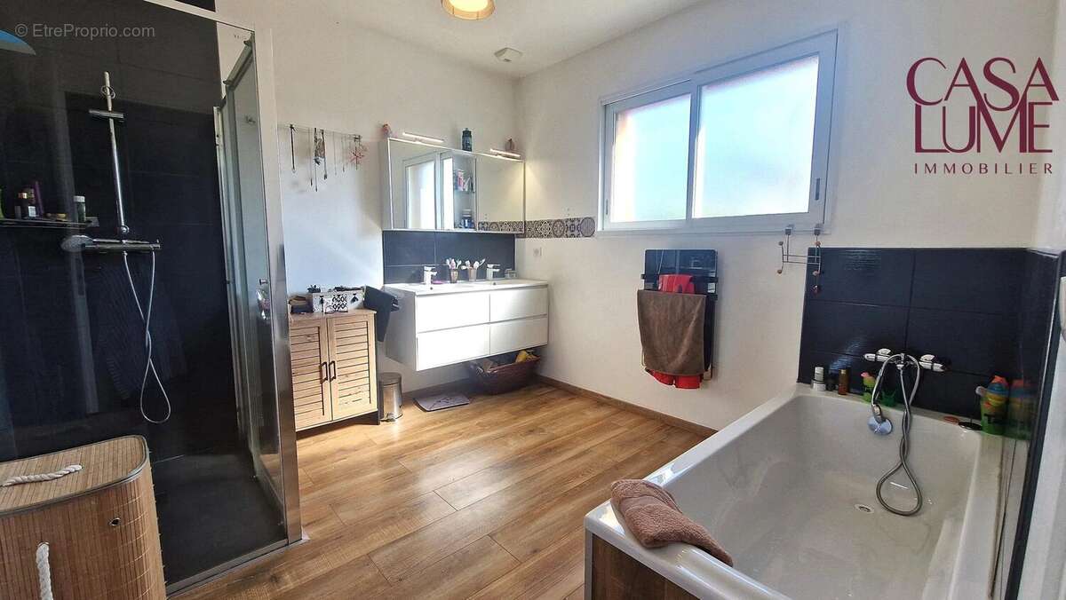 Villa F4 + F2 avec piscine à 10 mn de Porticcio - photo 9