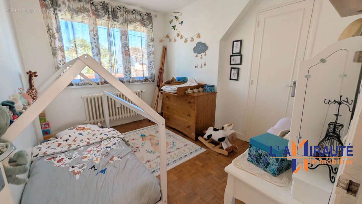 Maison à HOUILLES