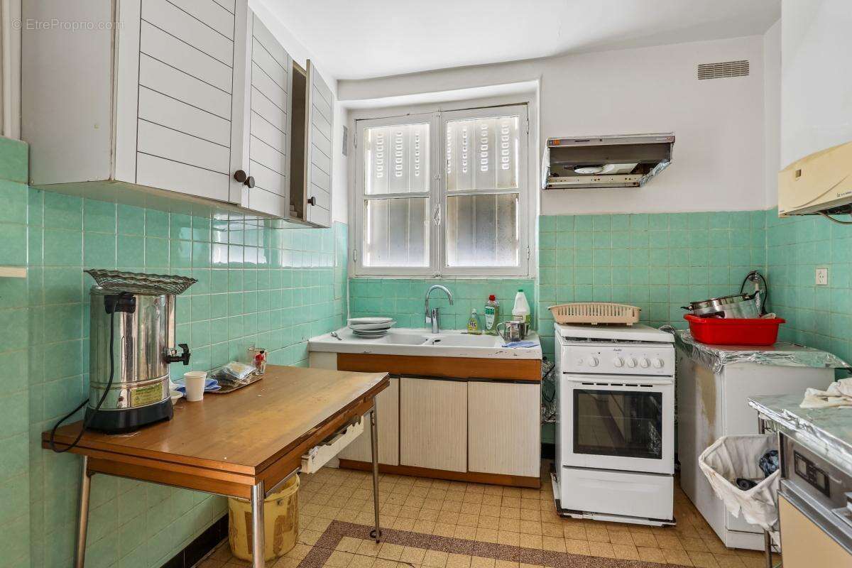 Appartement à PARIS-20E