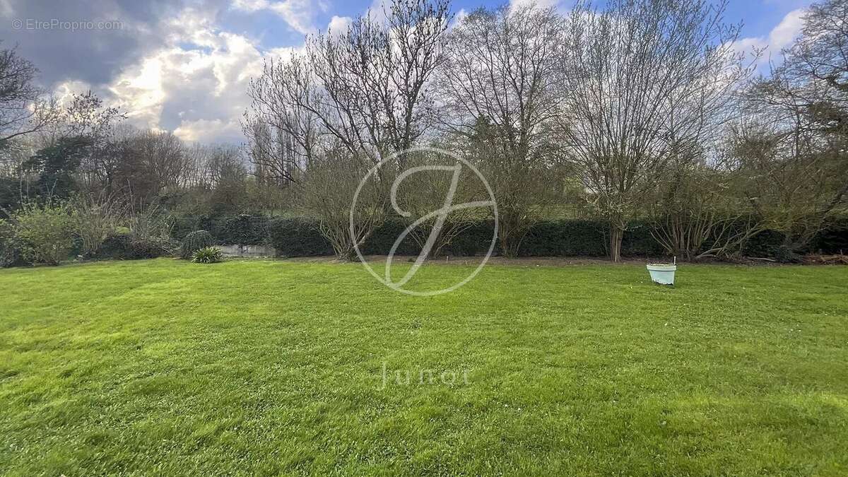 Maison à ENNETIERES-EN-WEPPES