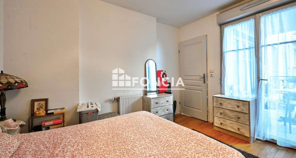 Appartement à SAINT-CYR-L&#039;ECOLE