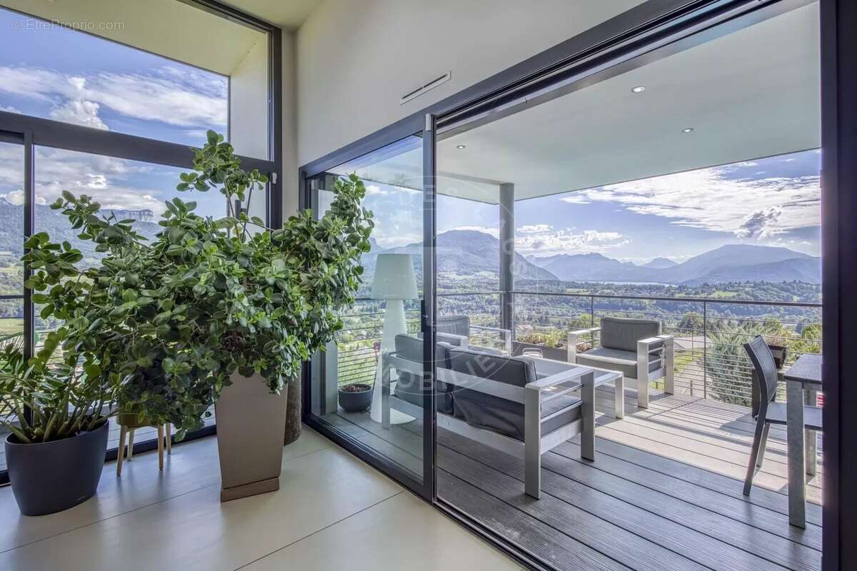 Annecy nord - villa de 4 chambres - 310 m2 au sol - photo 14