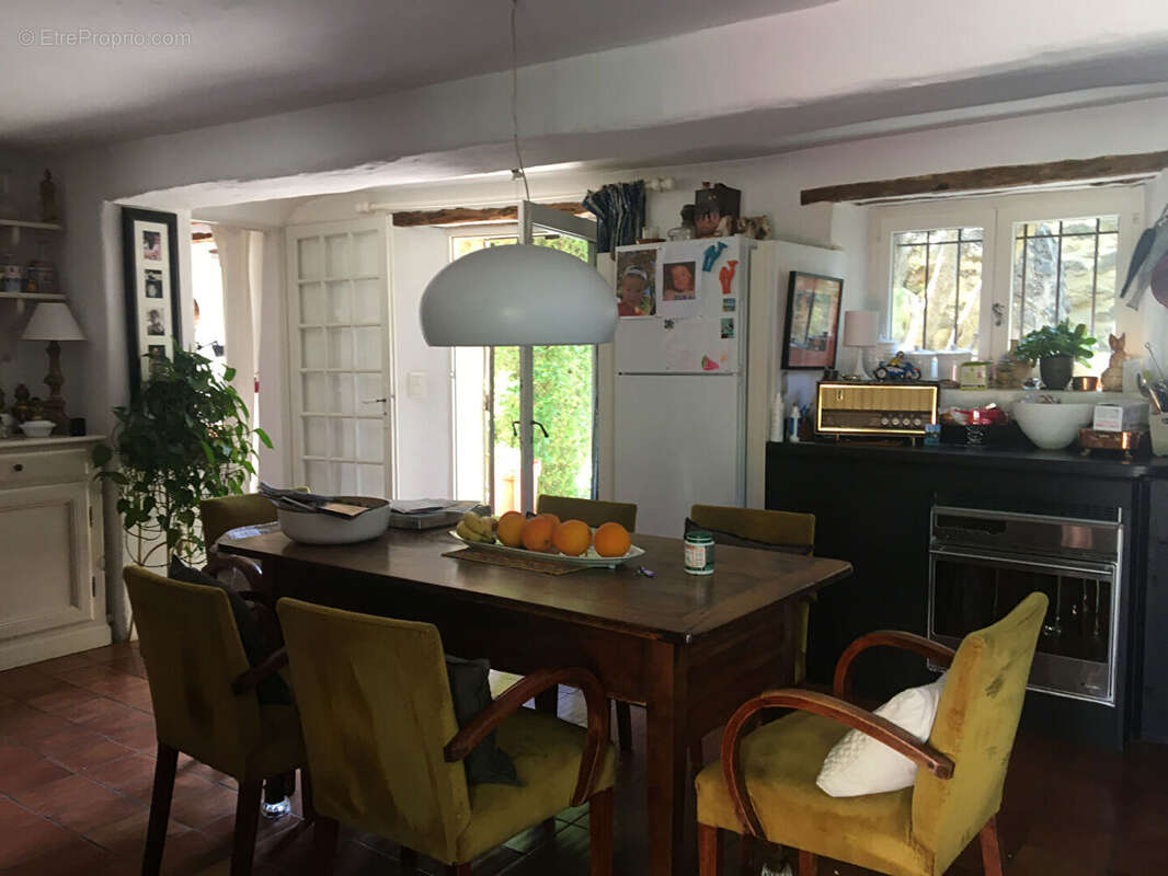 Maison à VAISON-LA-ROMAINE