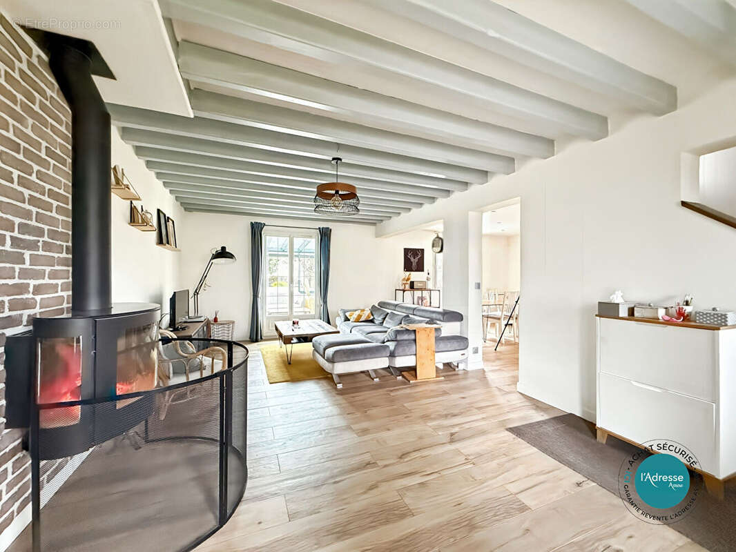 Maison à BALLANCOURT-SUR-ESSONNE