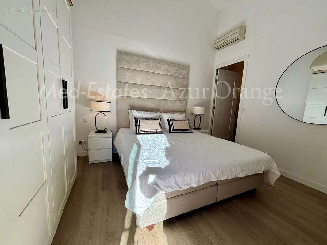 Appartement à GRIMAUD