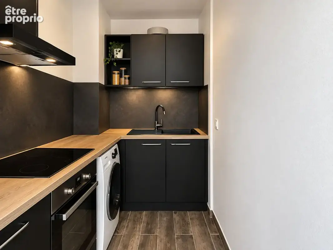 Pontoise centre coup de coeur pour ce charmant T2 duplex de 43 M² ,49 utile à 5 min de la gare. - photo 5