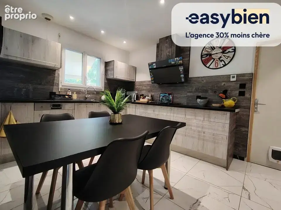 Maison 6 pièces 122 m² à vendre à Lahourcade (64150) - photo 2