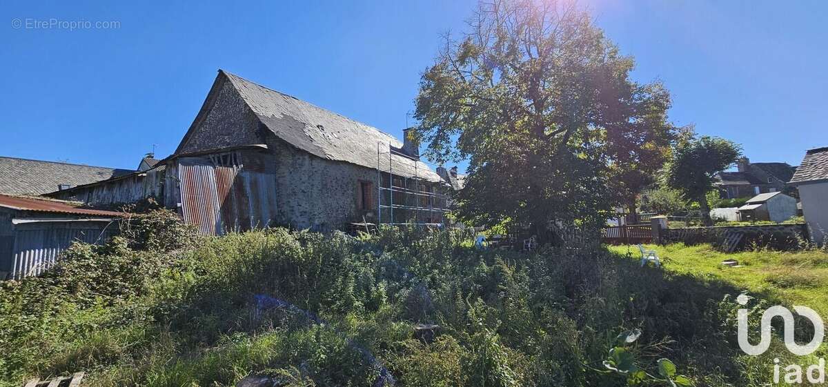 Photo 3 - Maison à ALLY