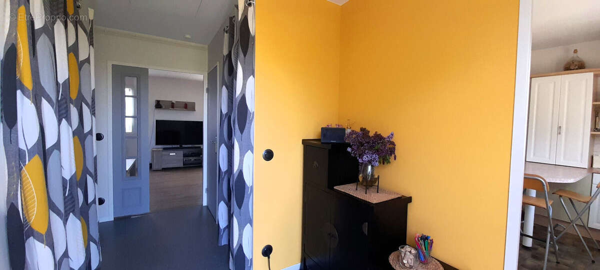 Pavillon de plain-pied rénové de 130 m² - photo 2