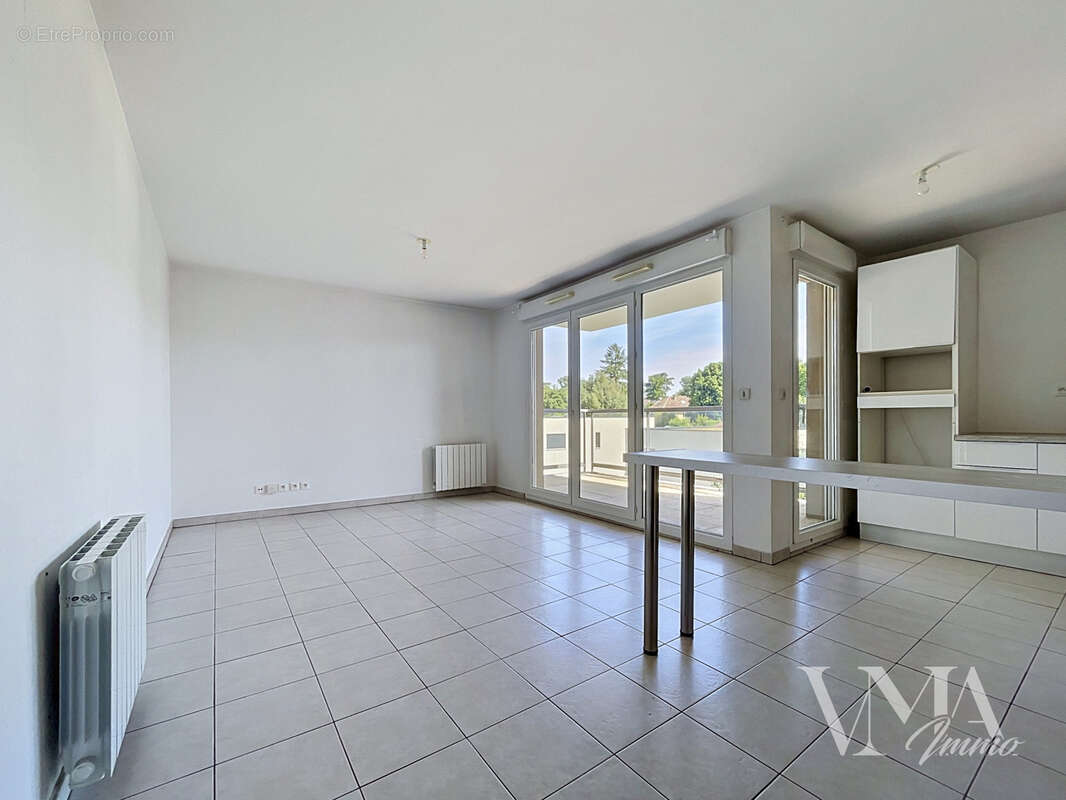 Appartement à CHAMPAGNE-AU-MONT-D'OR