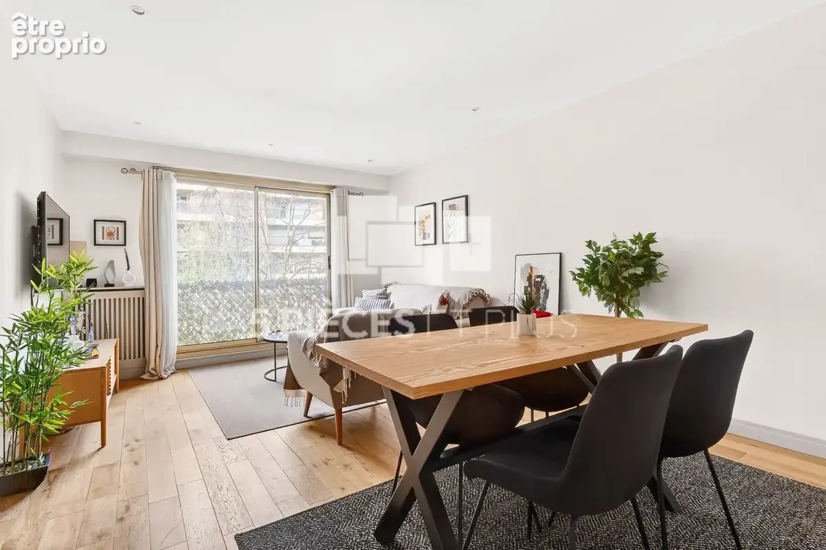 Rare - appartement rénové avec balcon, cave et parking - photo 4
