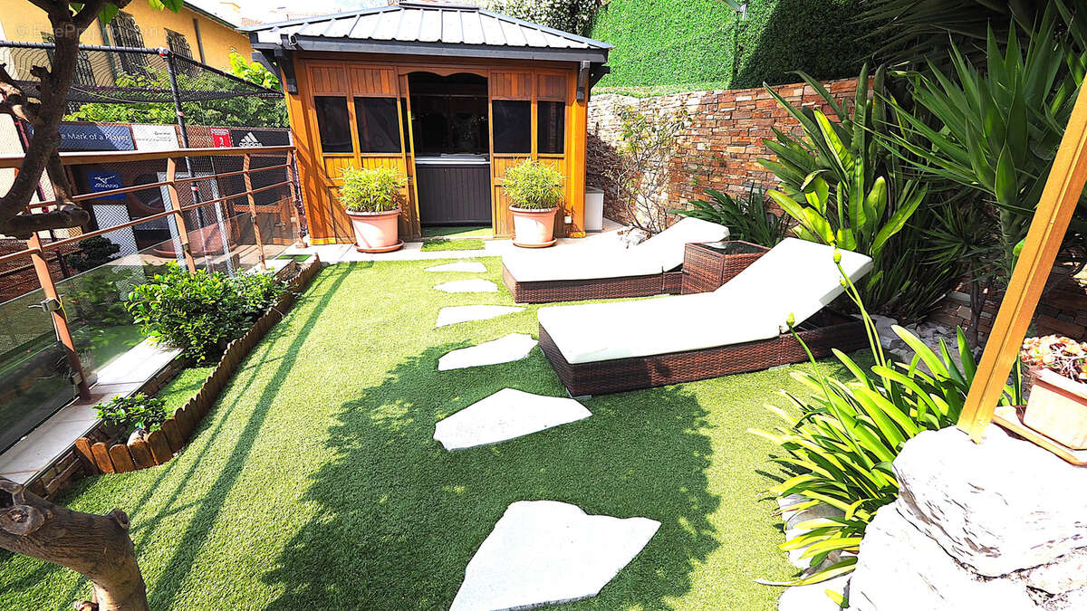 Maison à BEAUSOLEIL