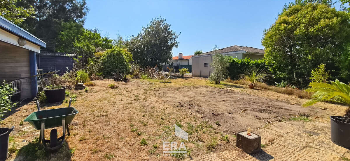 LE TAILLAN MEDOC - Terrain à bâtir en 2e ligne - 716m² - Libre de constructeur - photo 6