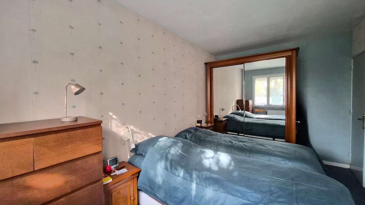 Maison à SAINT-GERMAIN-LES-ARPAJON